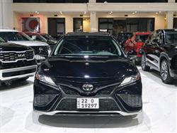 تۆیۆتا کامری